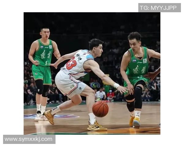 CBA精彩对决回放新疆队与山东队的巅峰对决全程回顾